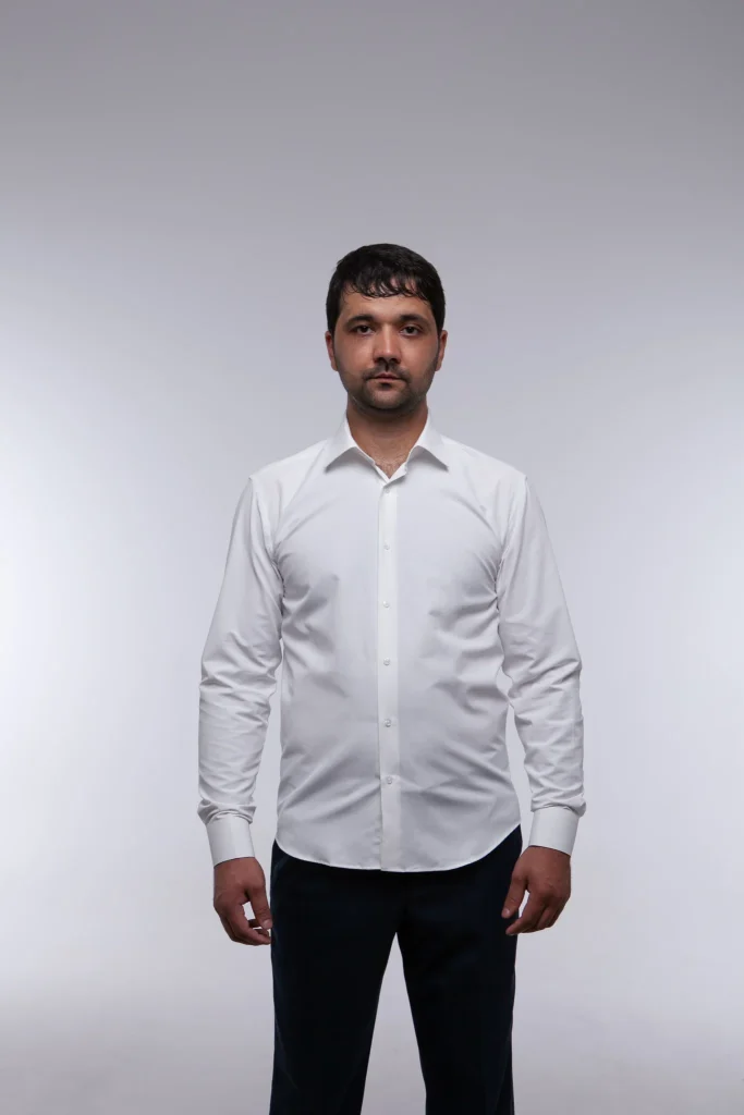 Мужская рубашка "Гладкая" бежевая slim fit
