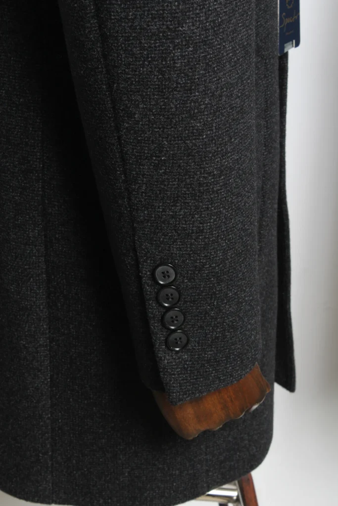 Мужское пальто "Капри" серое со стойкой slim fit