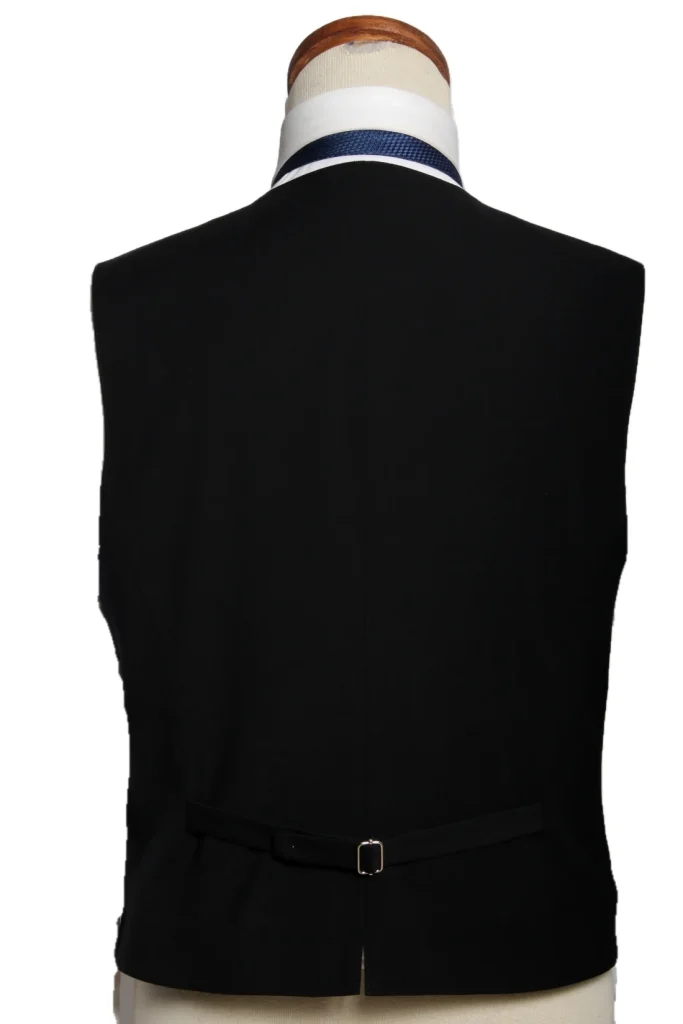 Мужской жилет "Гранит" черный slim fit