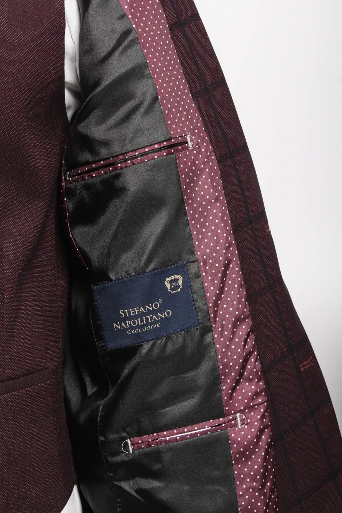Мужской костюм "Агоста" бордовый тройка slim fit