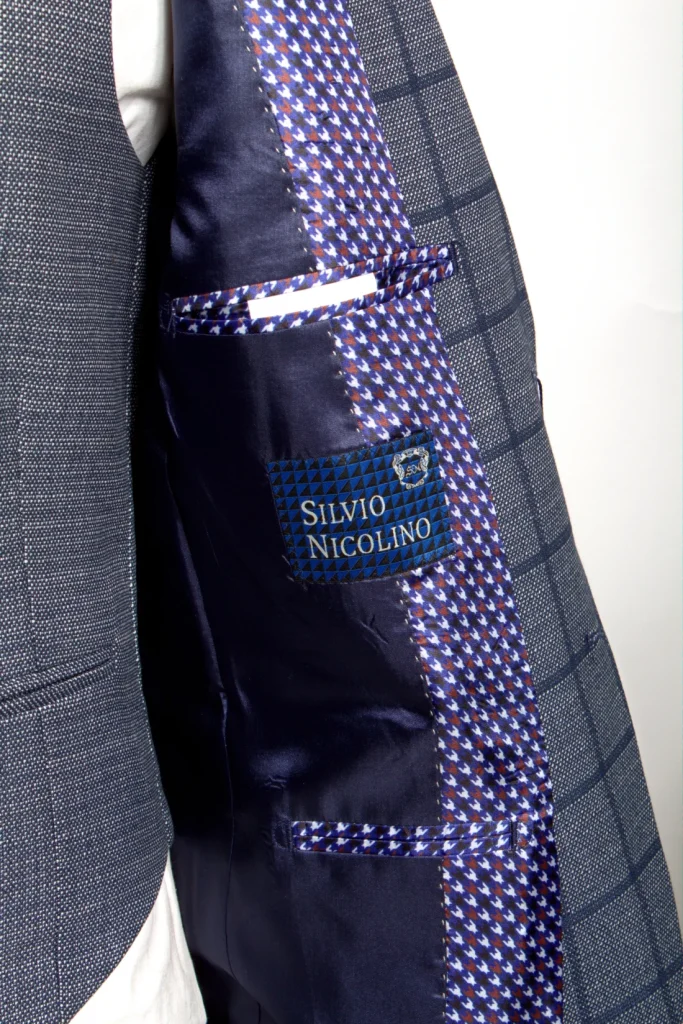 Мужской костюм "Агоста" серый тройка slim fit