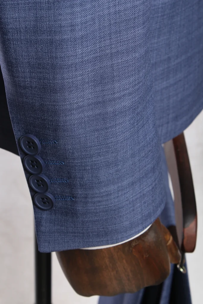 Мужской костюм "Ламори" синий тройка slim fit